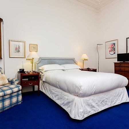 Veeve - Queen's Gardens Flat Londen Kamer foto