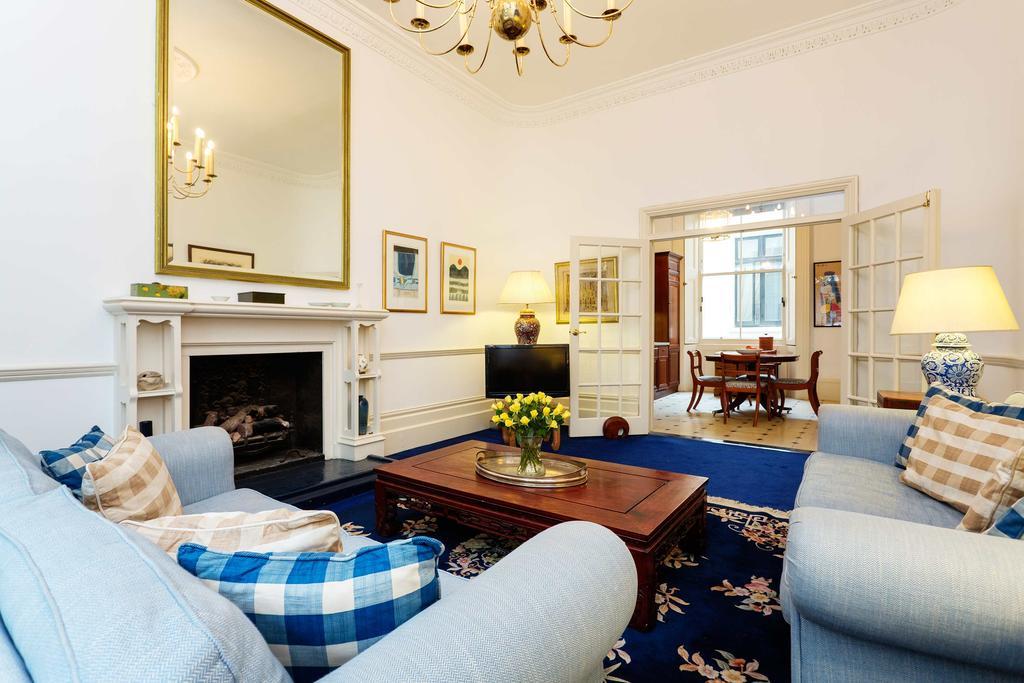 Veeve - Queen's Gardens Flat Londen Kamer foto